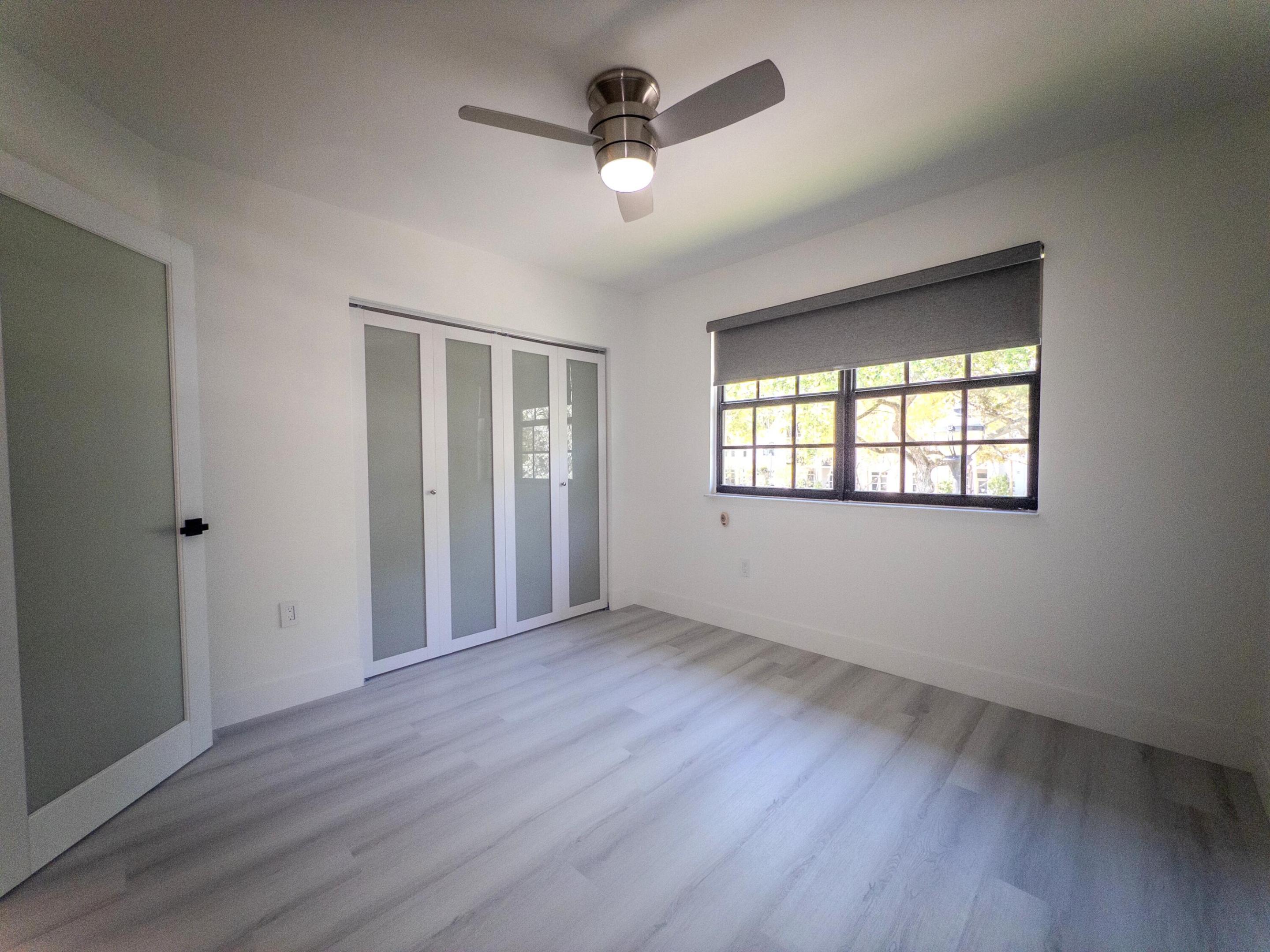 VILLAGE TOWNHOUSES-JACARANDA - Residential