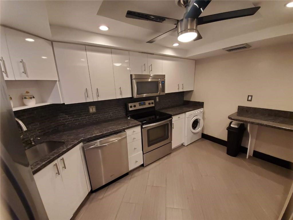Washington Tower - Residential
