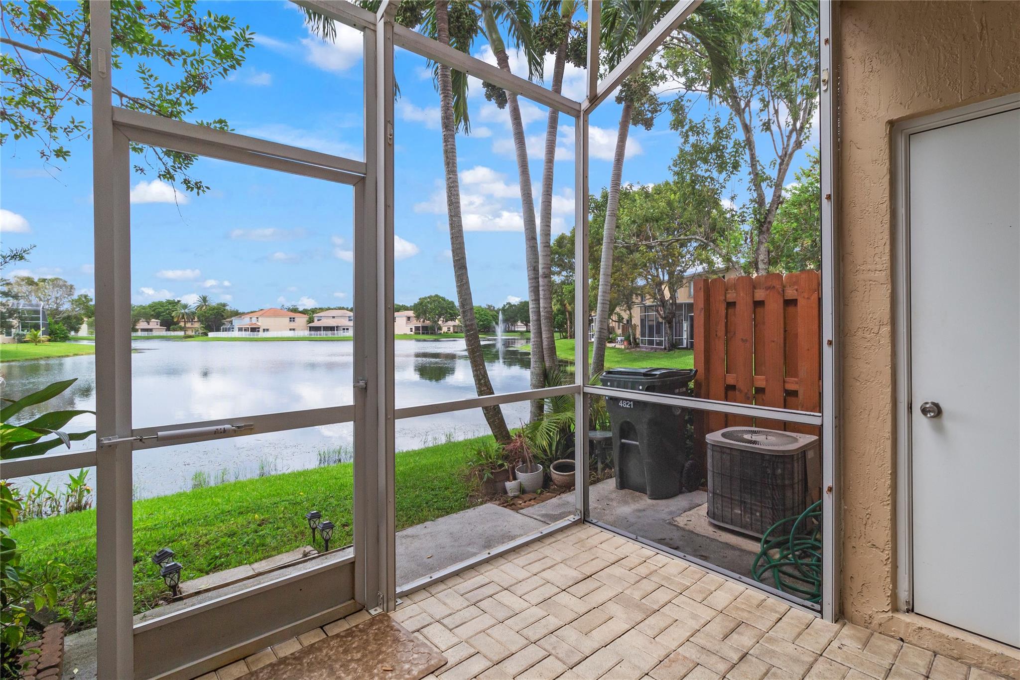 Sawgrass Exchange 165-2 B - Residential Lease