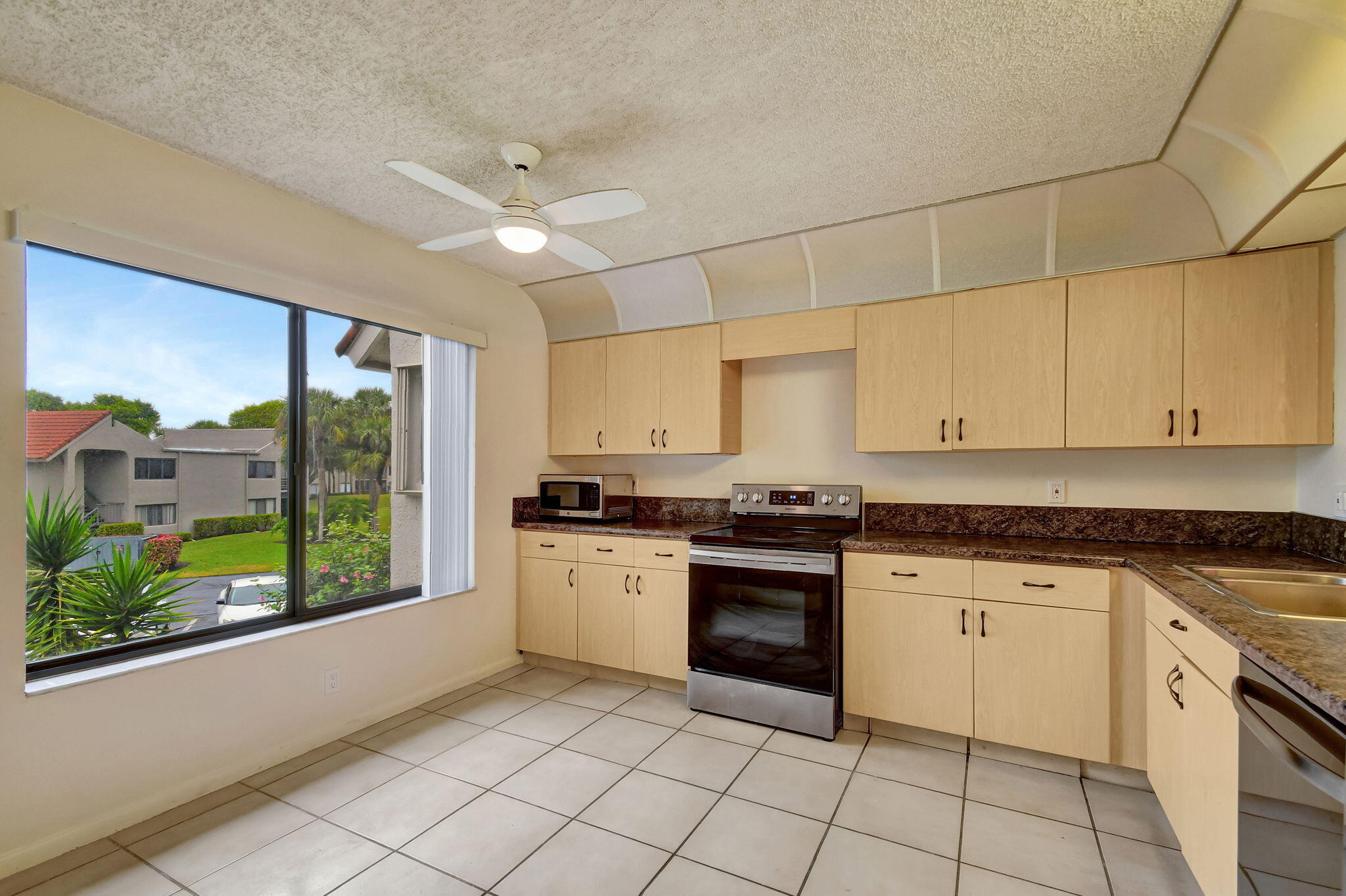 5519 Fairway Park Drive 202