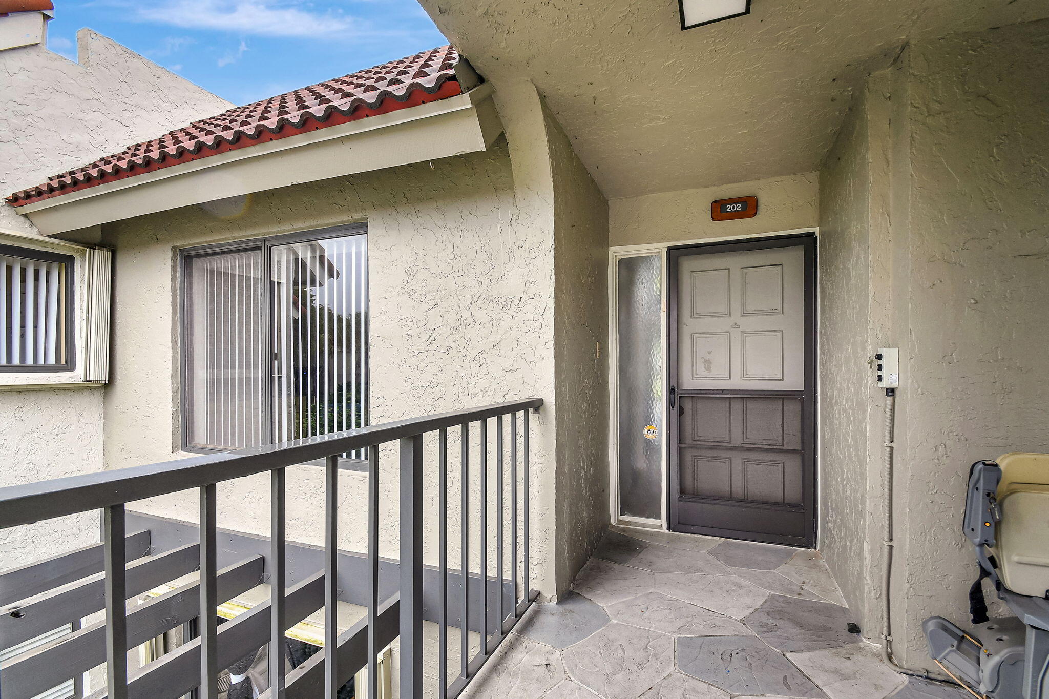 5519 Fairway Park Drive 202