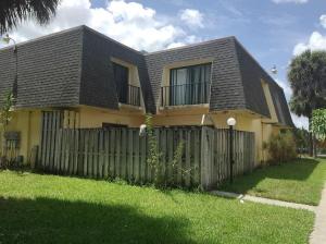 Large 2 story town house very spacious have a look.