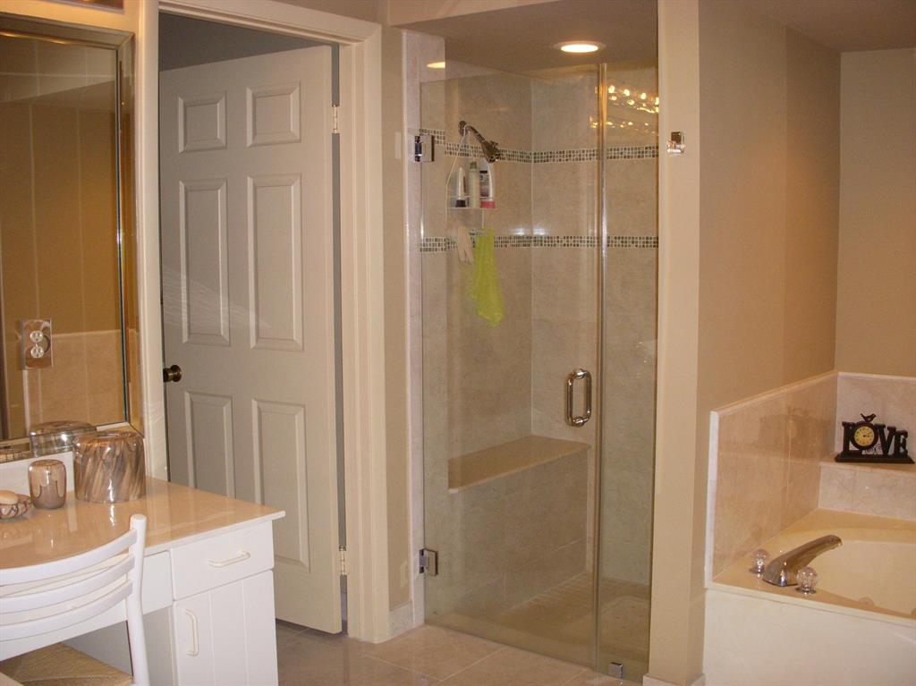 ABERDEEN 4 - Residential Lease