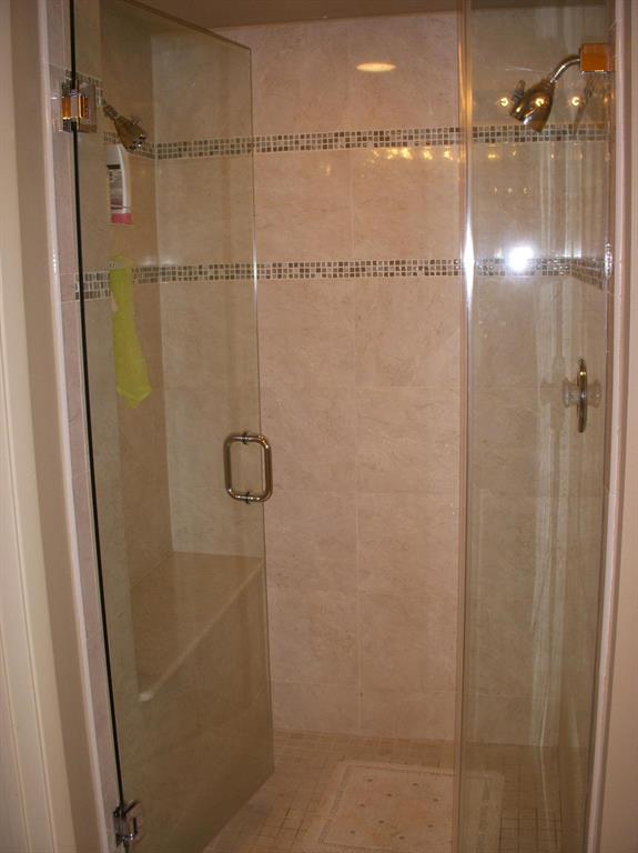 ABERDEEN 4 - Residential Lease