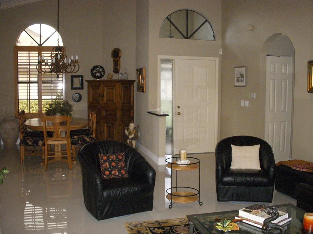 ABERDEEN 4 - Residential Lease