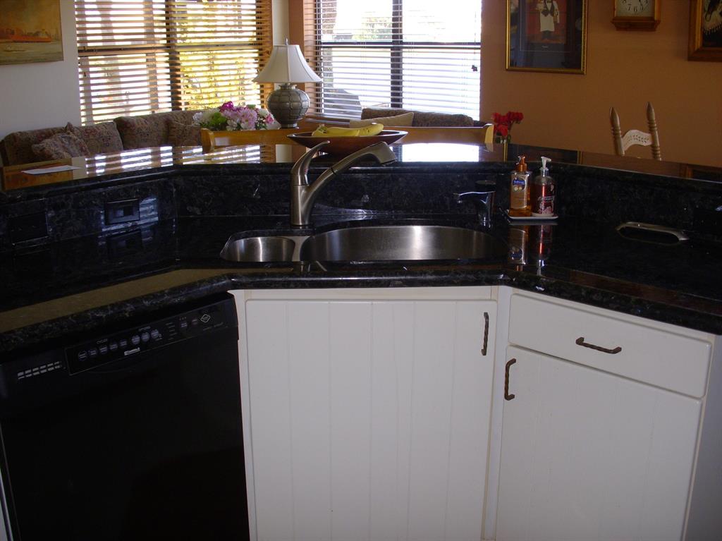 ABERDEEN 4 - Residential Lease