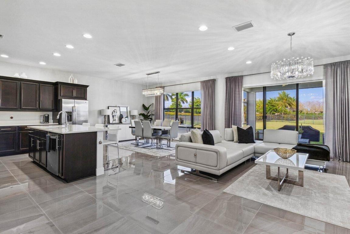 SKY COVE - Residential