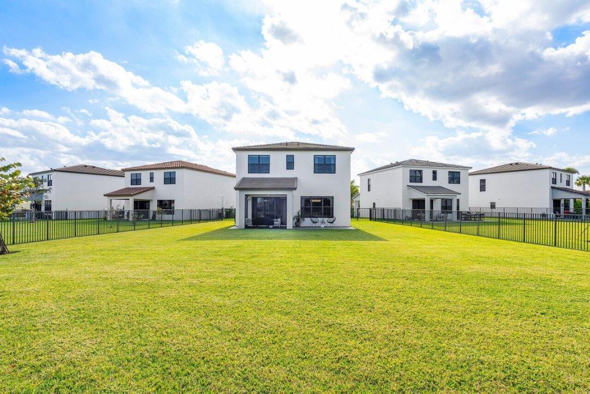 SKY COVE - Residential