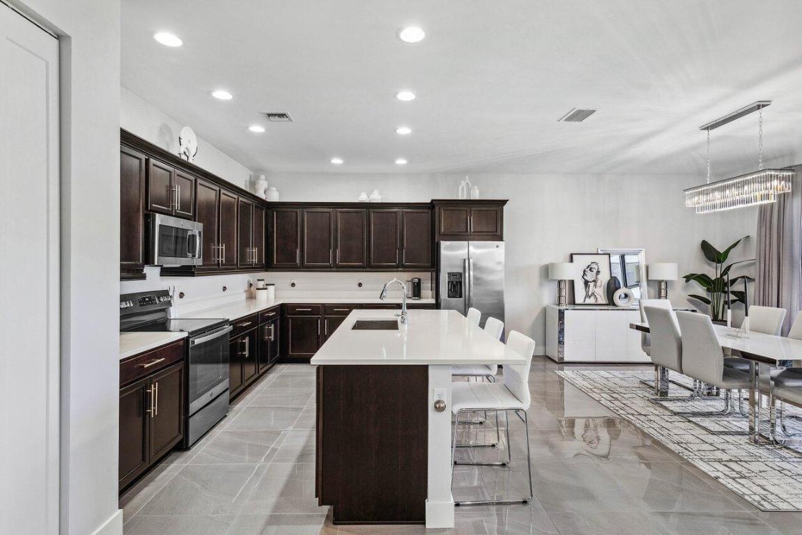 SKY COVE - Residential