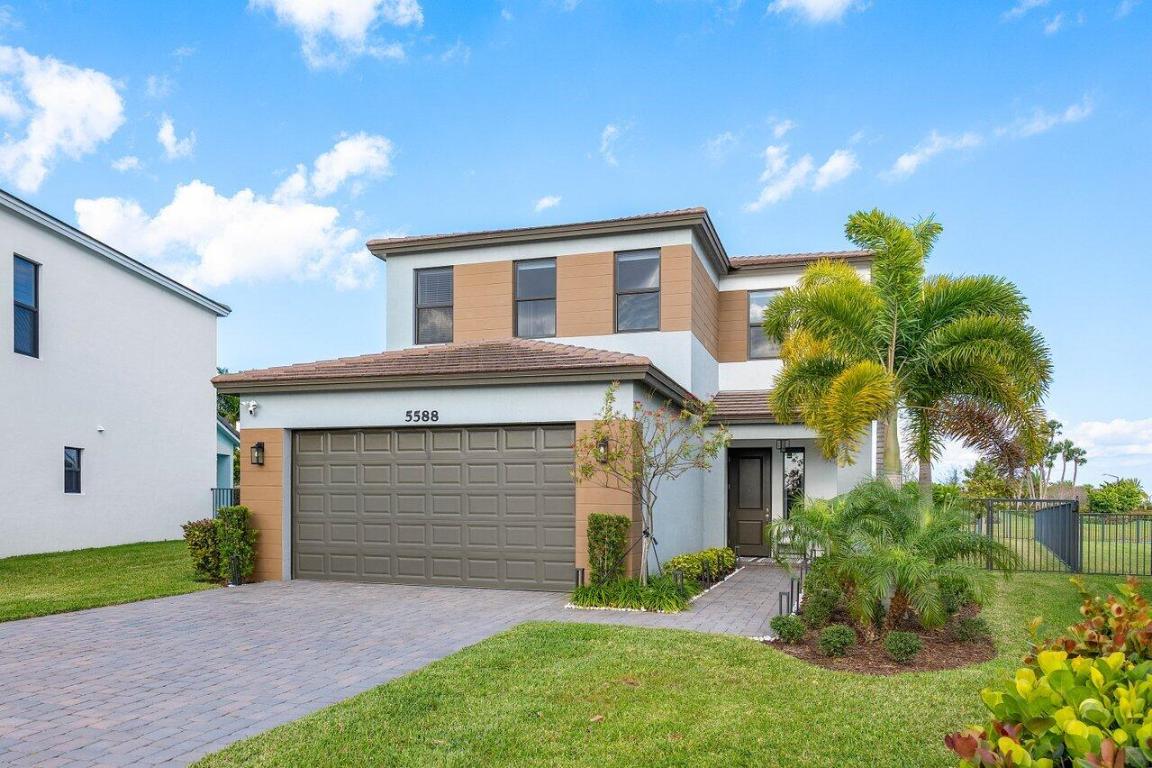 SKY COVE - Residential