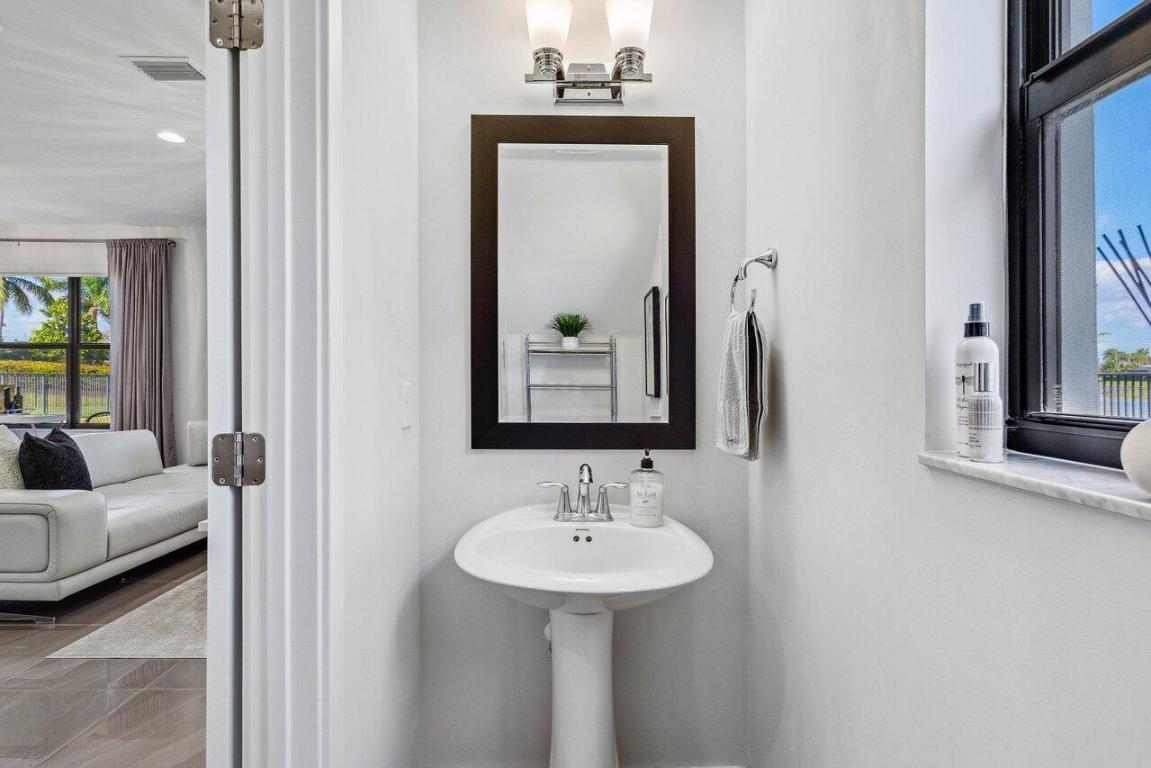 SKY COVE - Residential