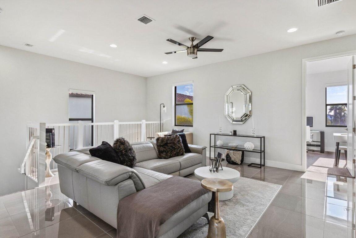 SKY COVE - Residential