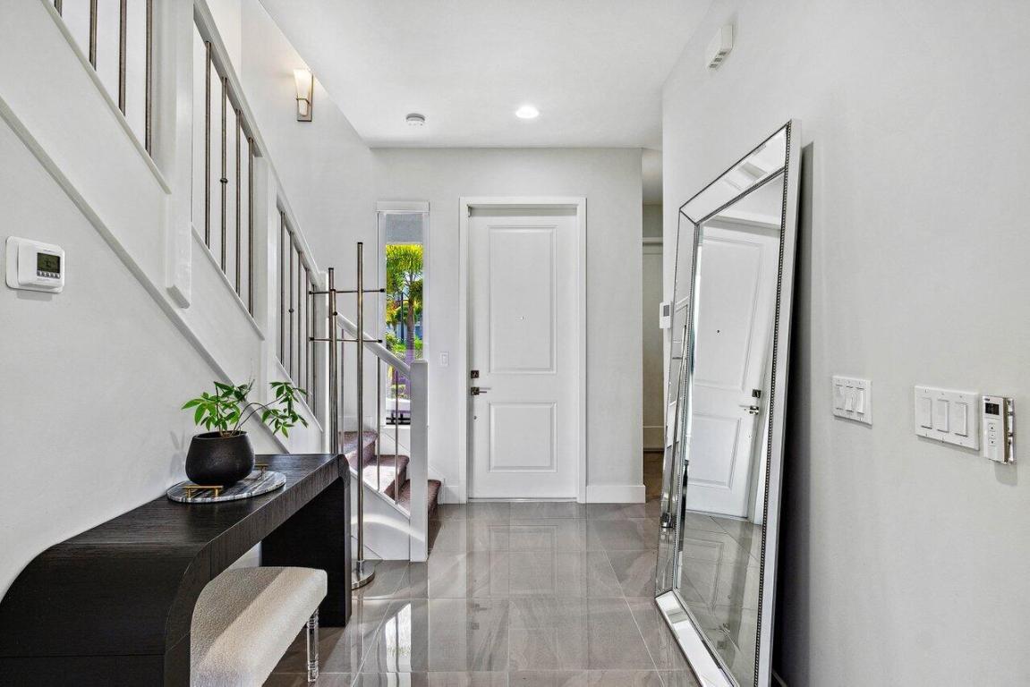 SKY COVE - Residential