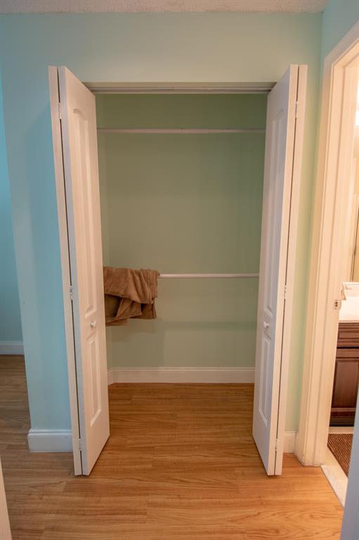 LEXINGTON CLUB VILLAS CONDO - Residential