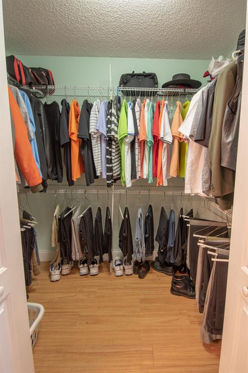 LEXINGTON CLUB VILLAS CONDO - Residential