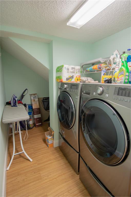 LEXINGTON CLUB VILLAS CONDO - Residential