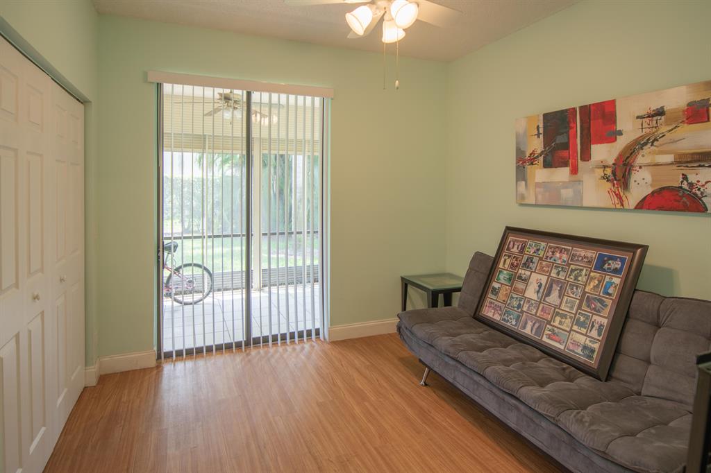 LEXINGTON CLUB VILLAS CONDO - Residential