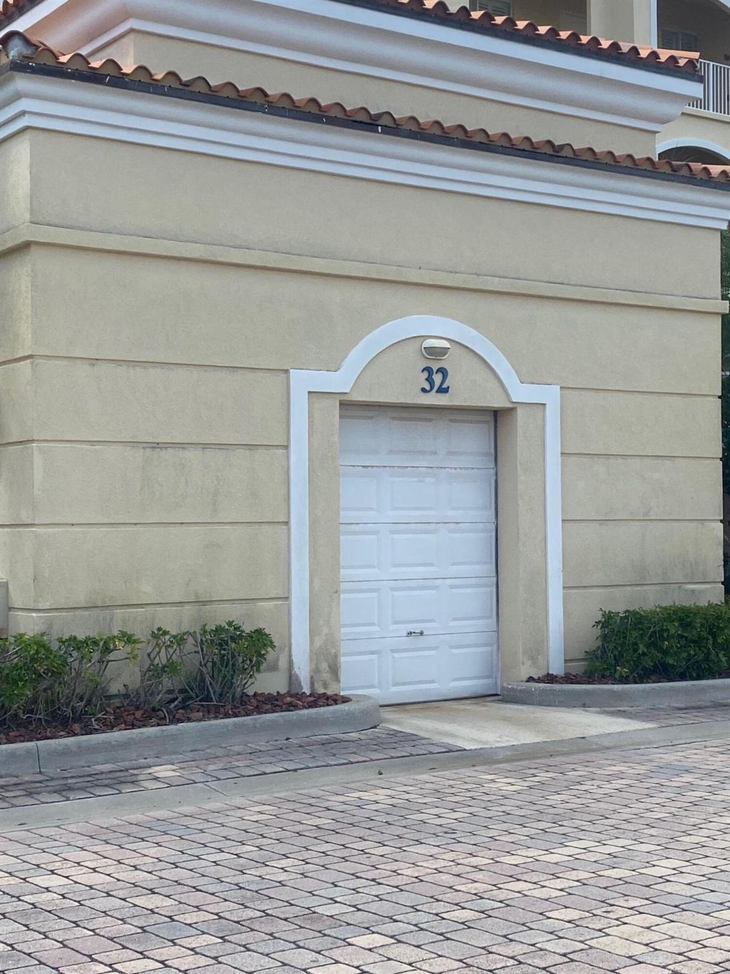 Photo of 32 Harbour Isle Drive W #306, Fort Pierce, FL 34949 (MLS # R10966162)