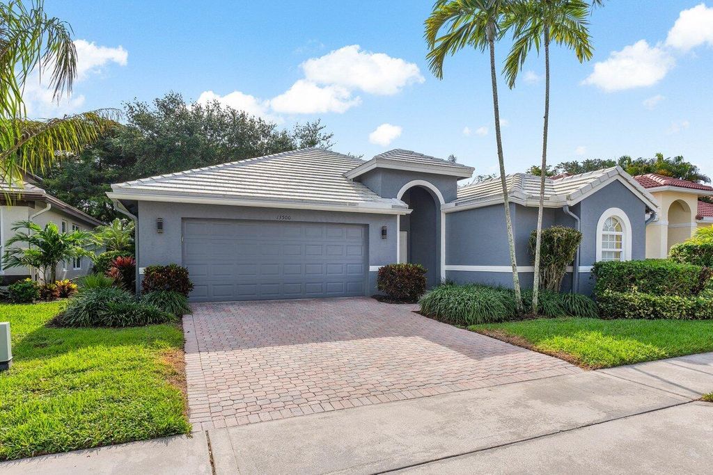 Photo of 13500 Carrick Green Court, Delray Beach, FL 33446 (MLS # R10975102)