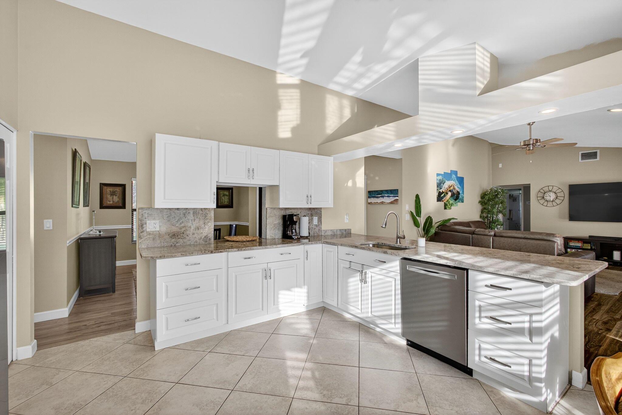 PINECREST LAKES - Residential