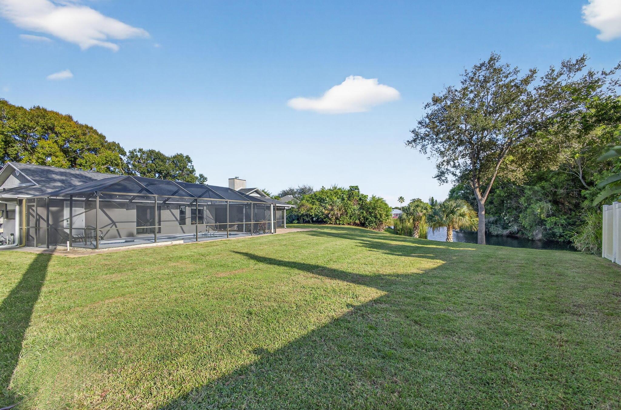 PINECREST LAKES - Residential