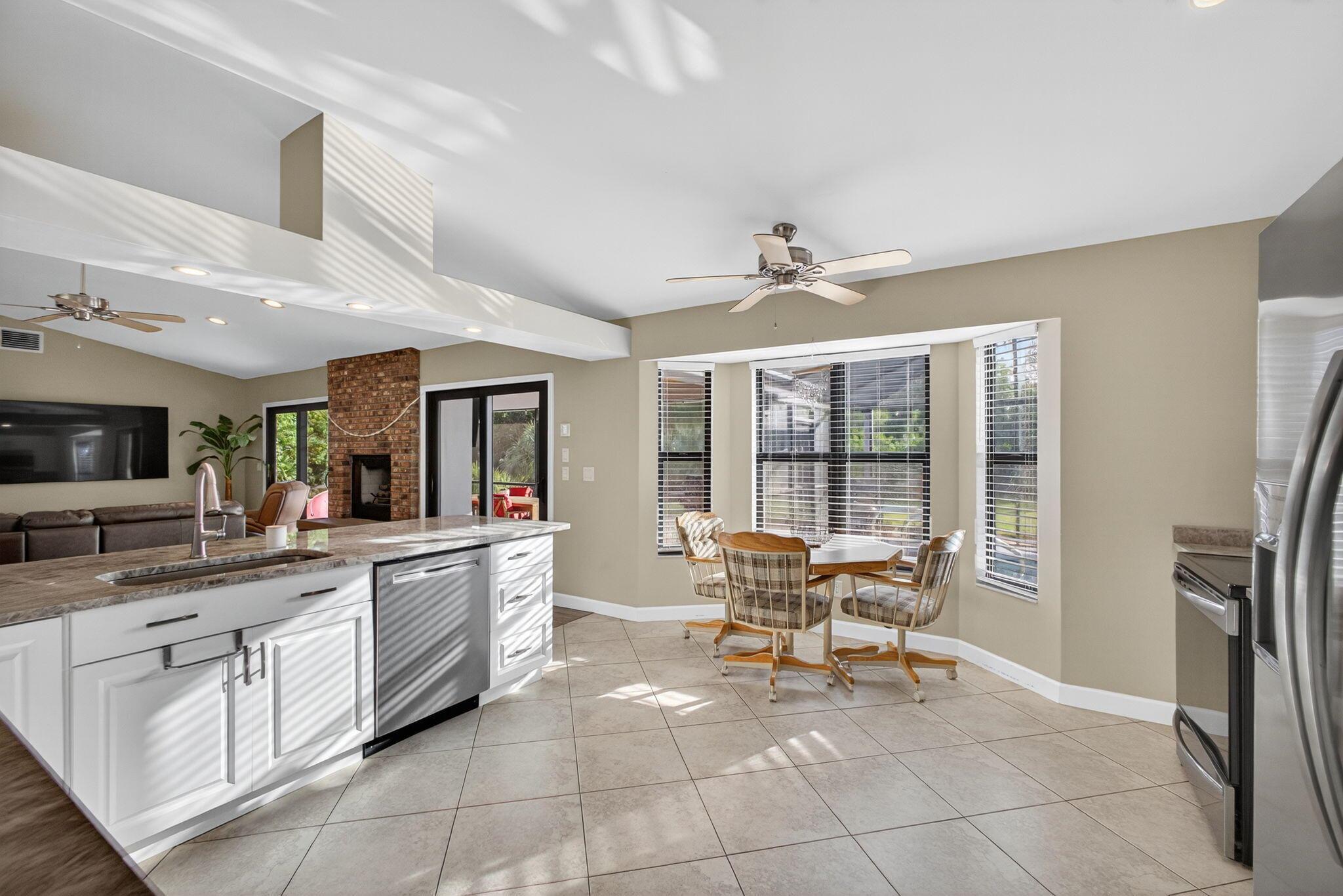 PINECREST LAKES - Residential