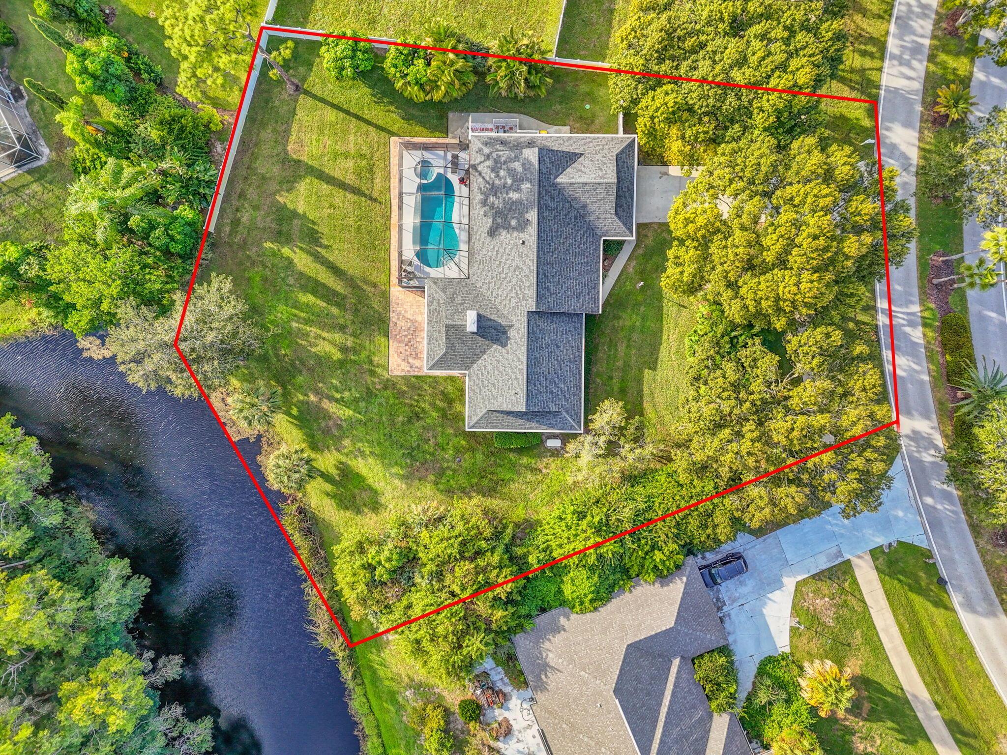 PINECREST LAKES - Residential