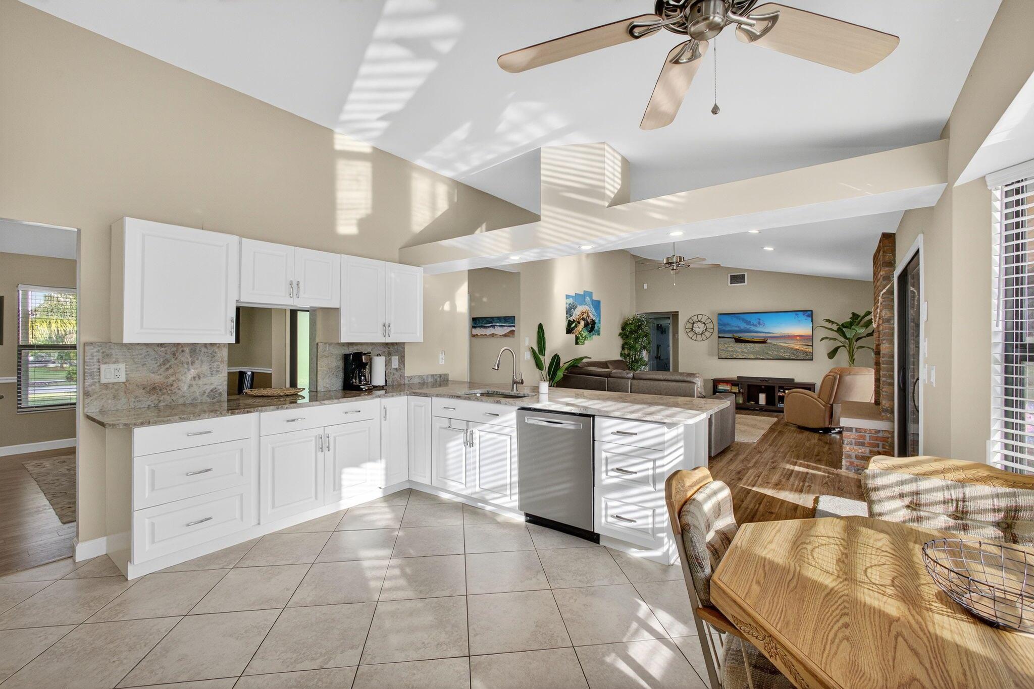 PINECREST LAKES - Residential