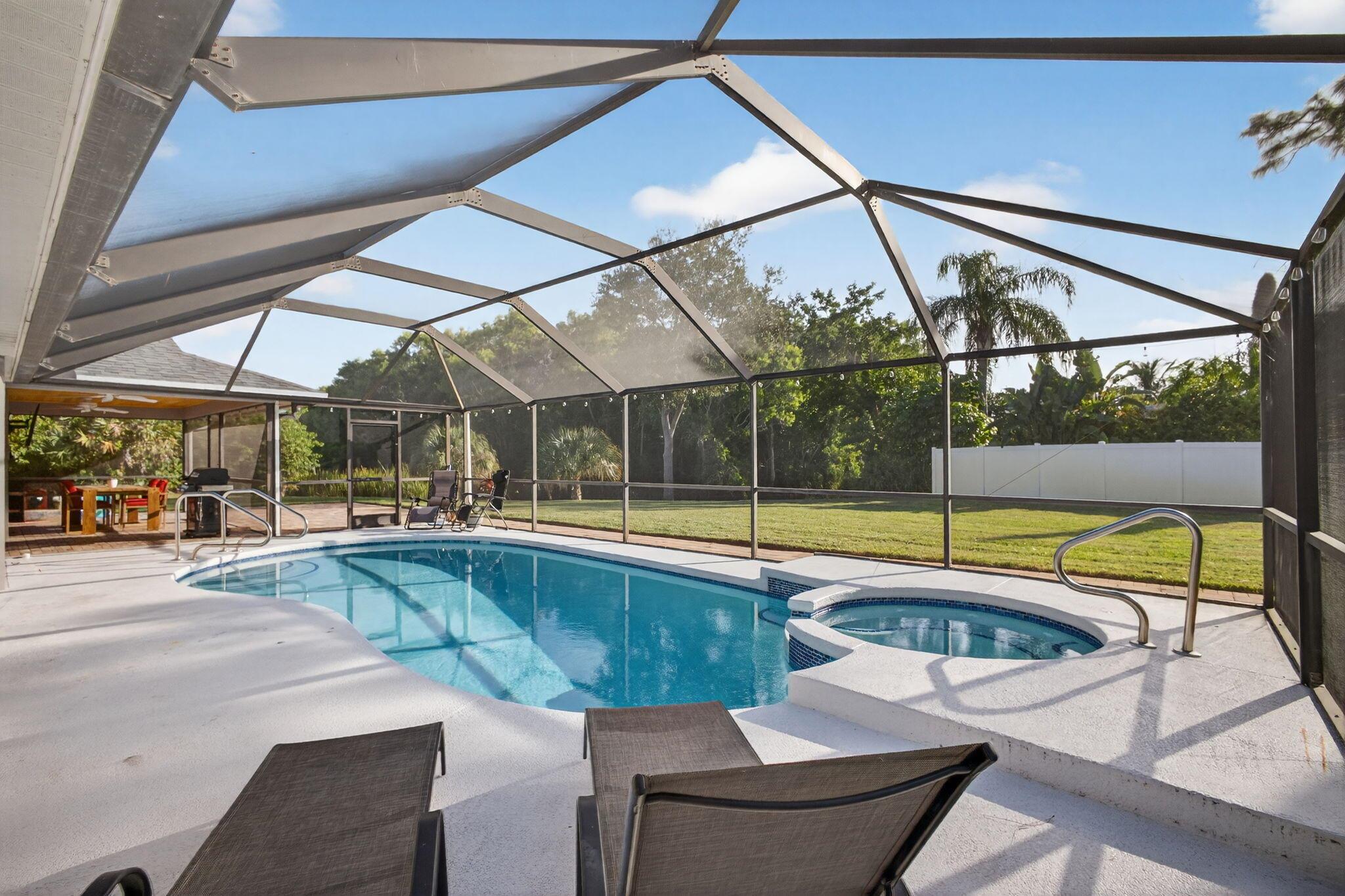 PINECREST LAKES - Residential