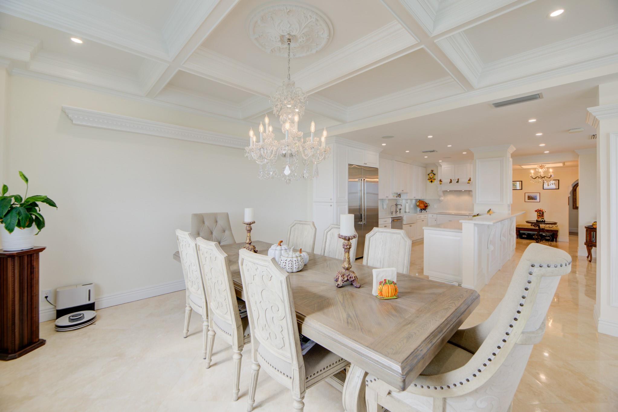 Venetian Condominium - Residential