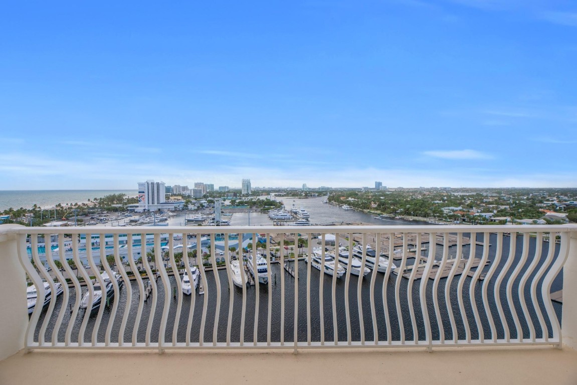 Venetian Condominium - Residential