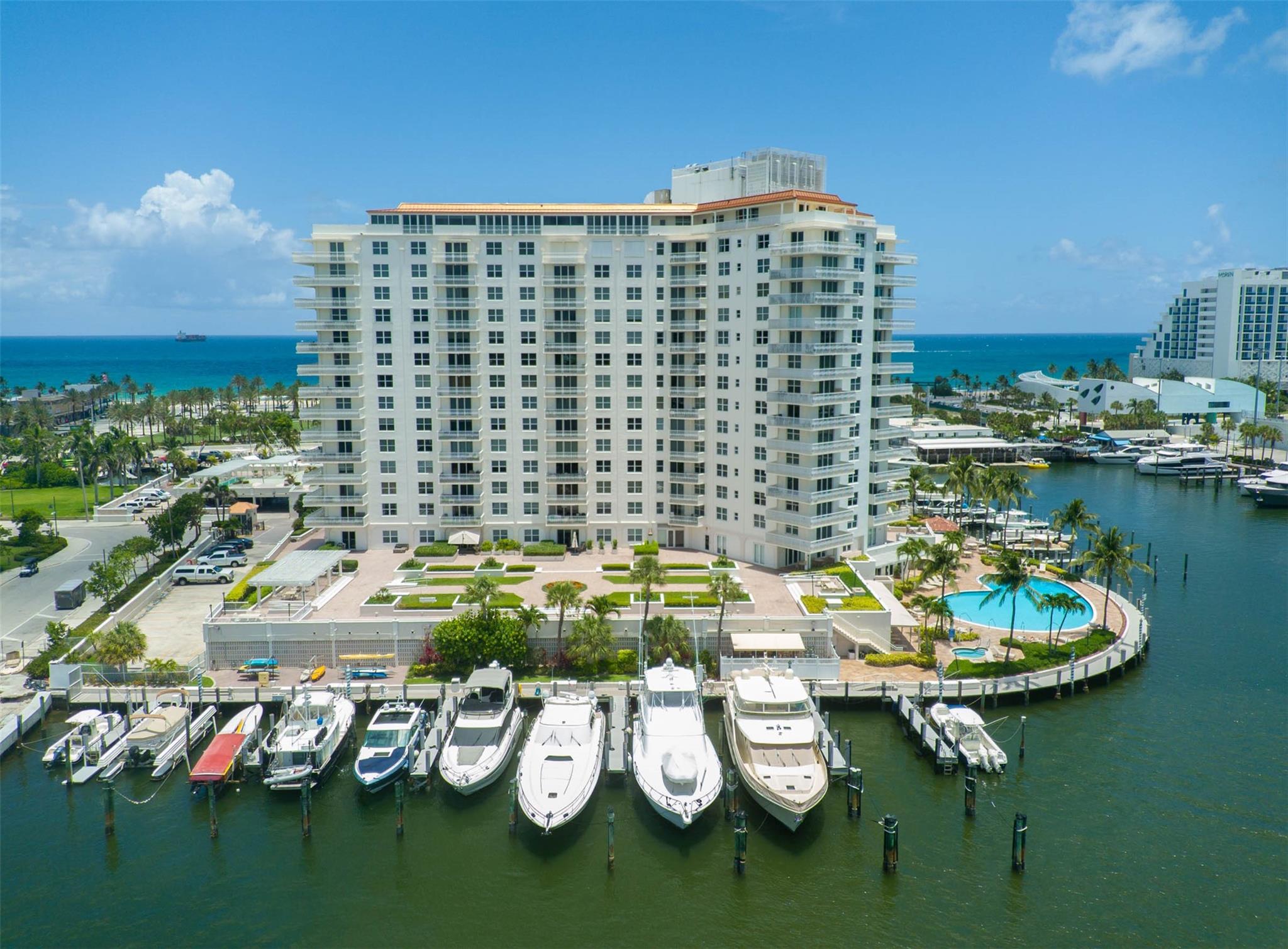 Venetian Condominium - Residential