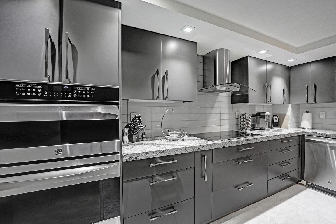 OVERLOOK CONDO - Residential