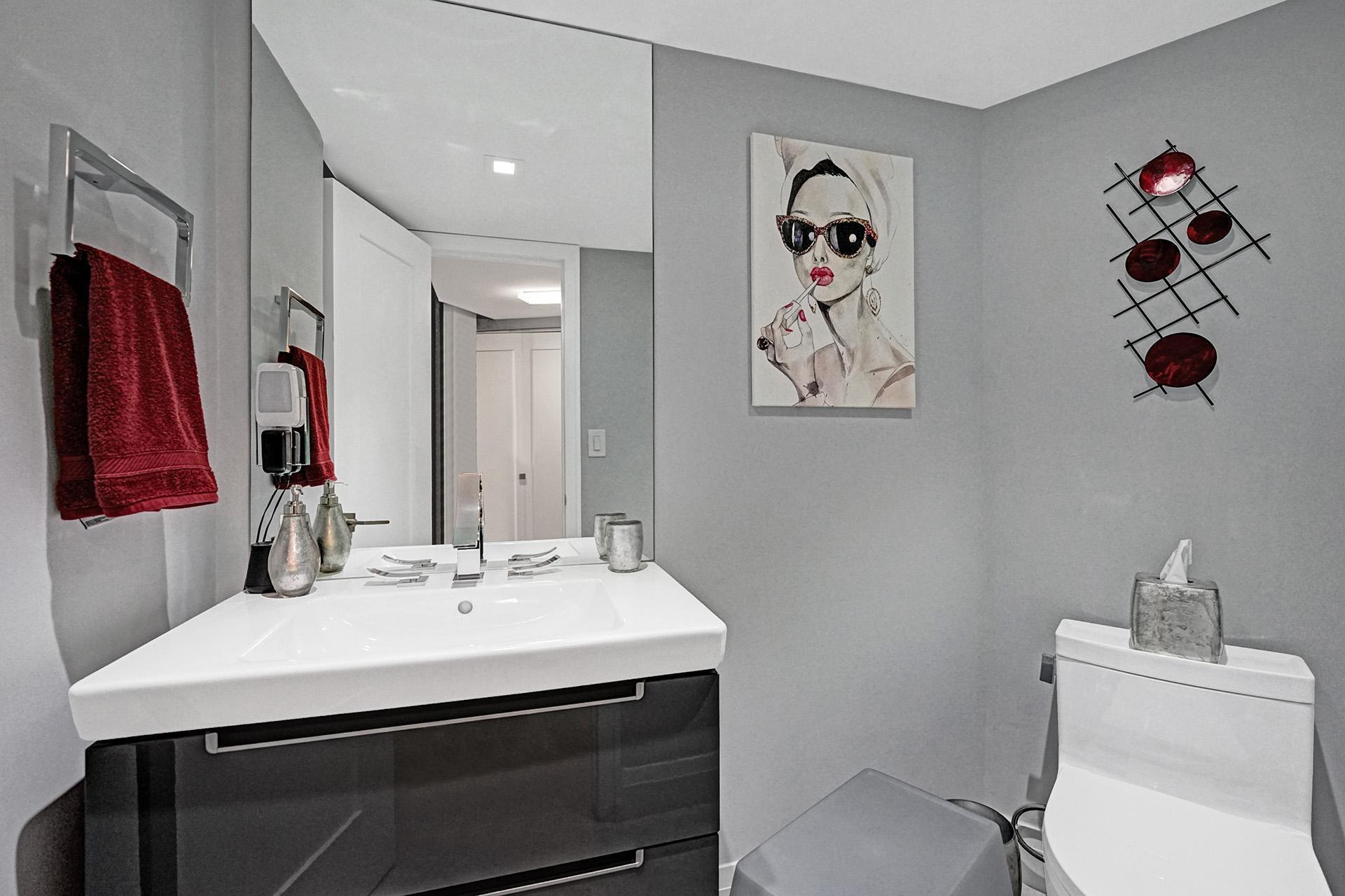 OVERLOOK CONDO - Residential