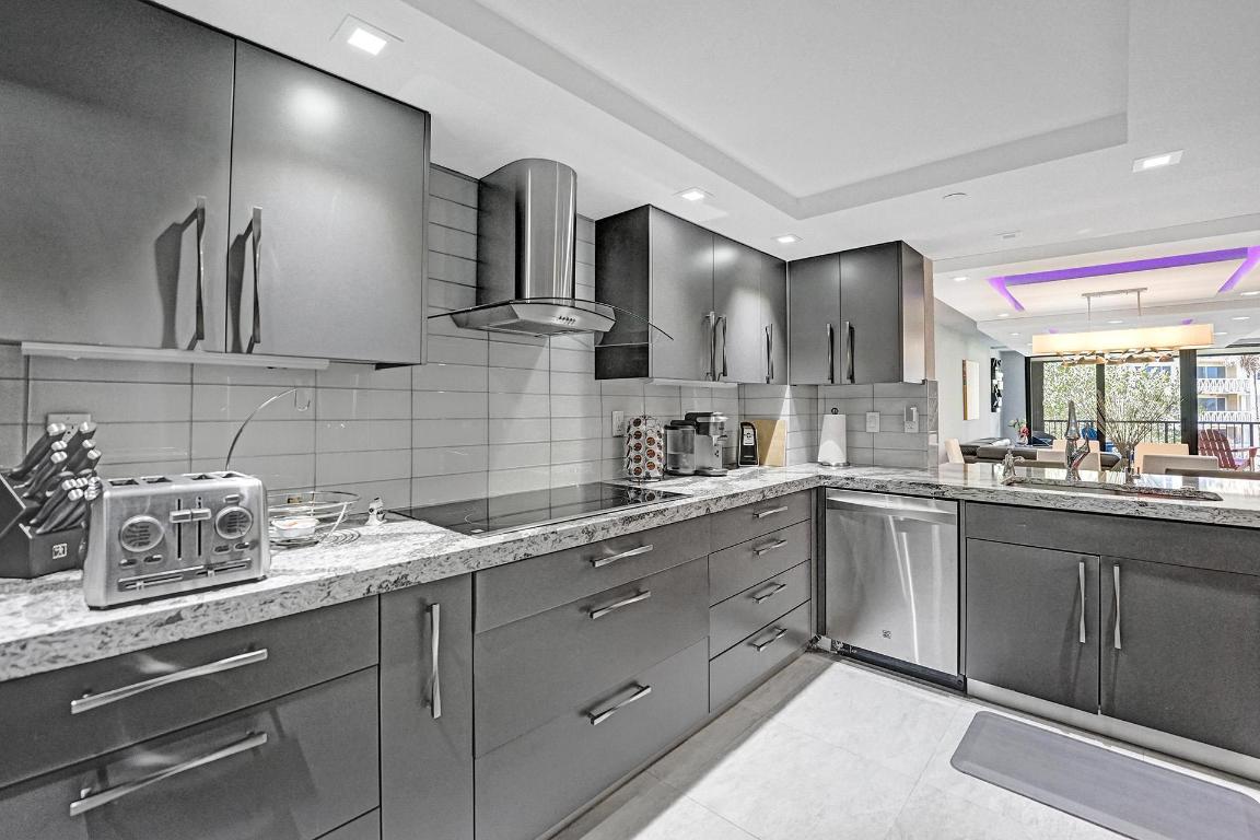 OVERLOOK CONDO - Residential