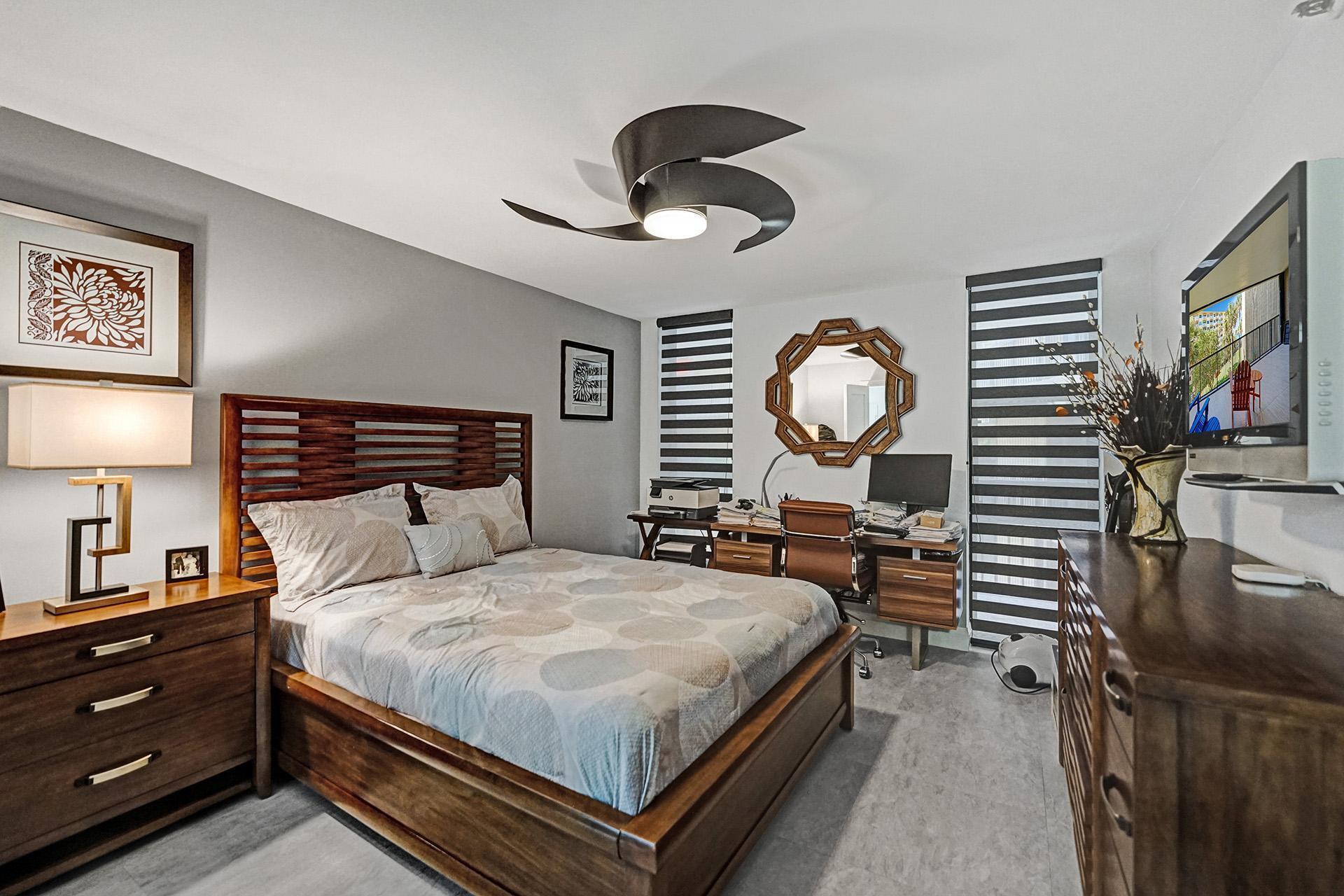 OVERLOOK CONDO - Residential