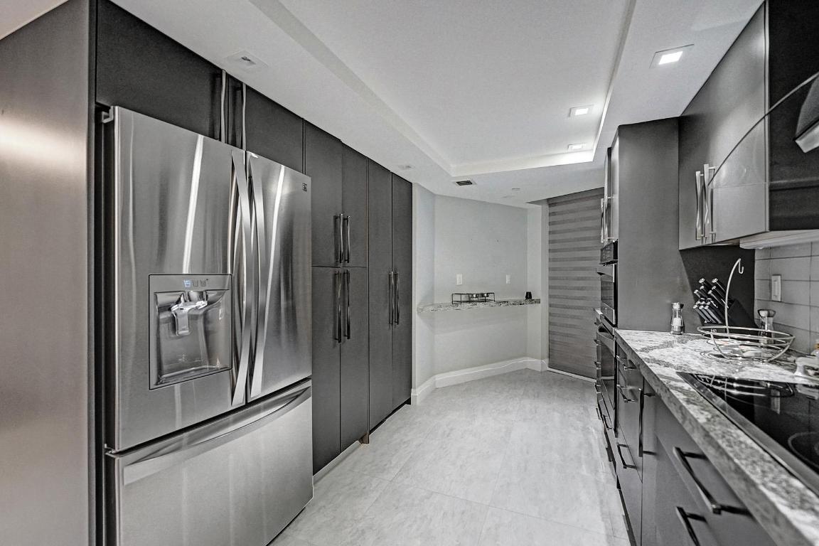 OVERLOOK CONDO - Residential