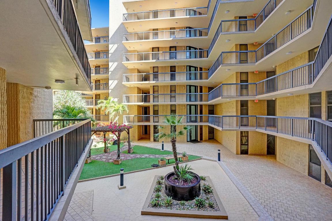 OVERLOOK CONDO - Residential