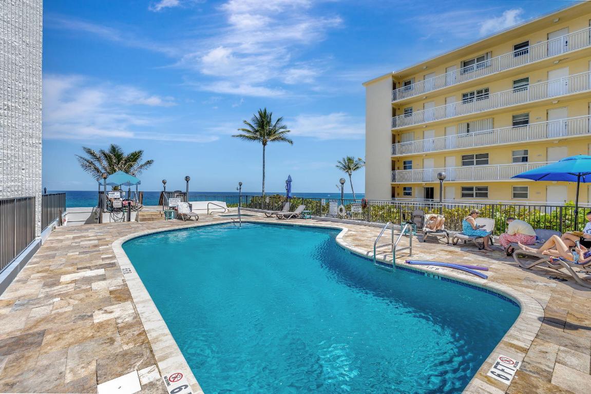 OVERLOOK CONDO - Residential