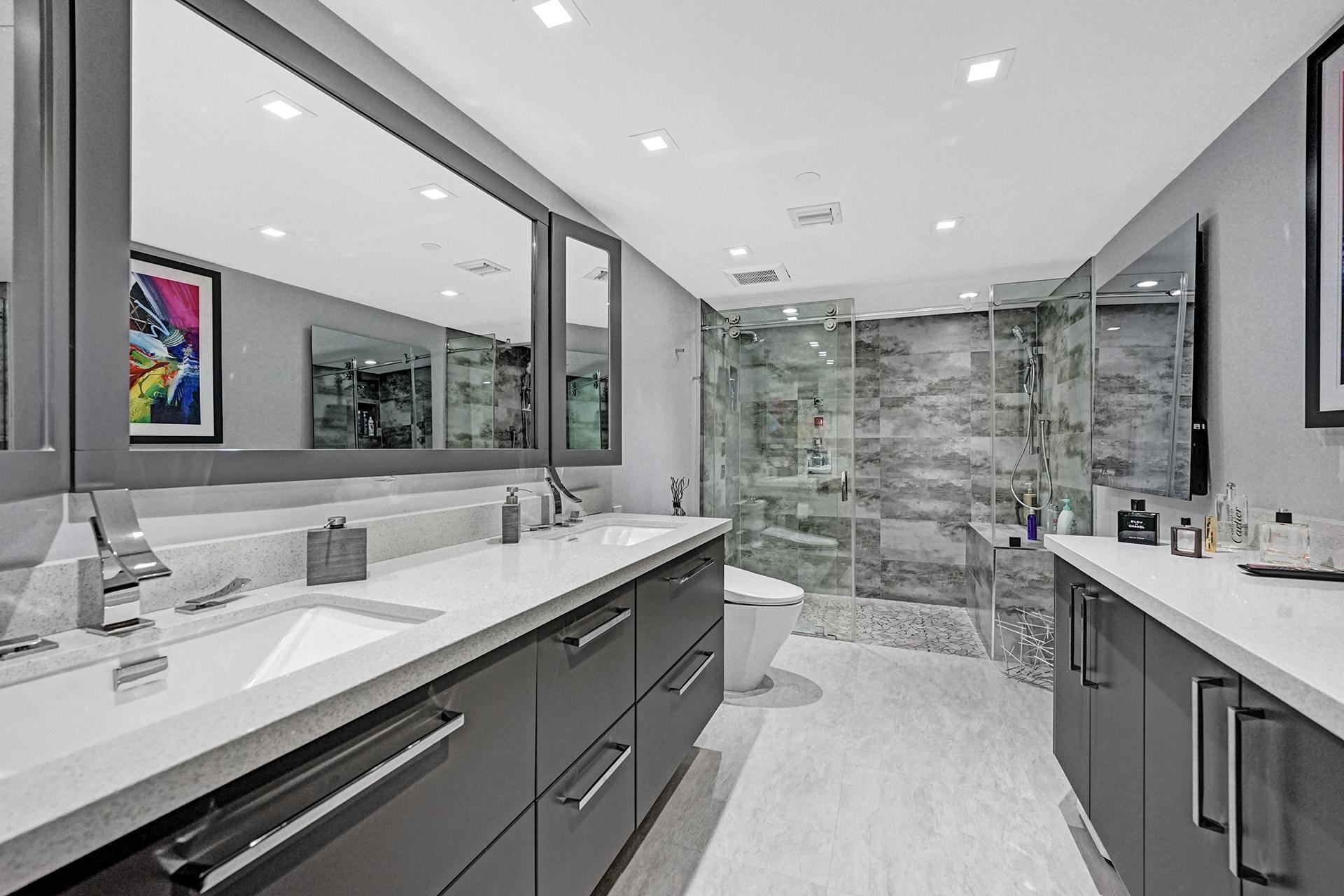 OVERLOOK CONDO - Residential