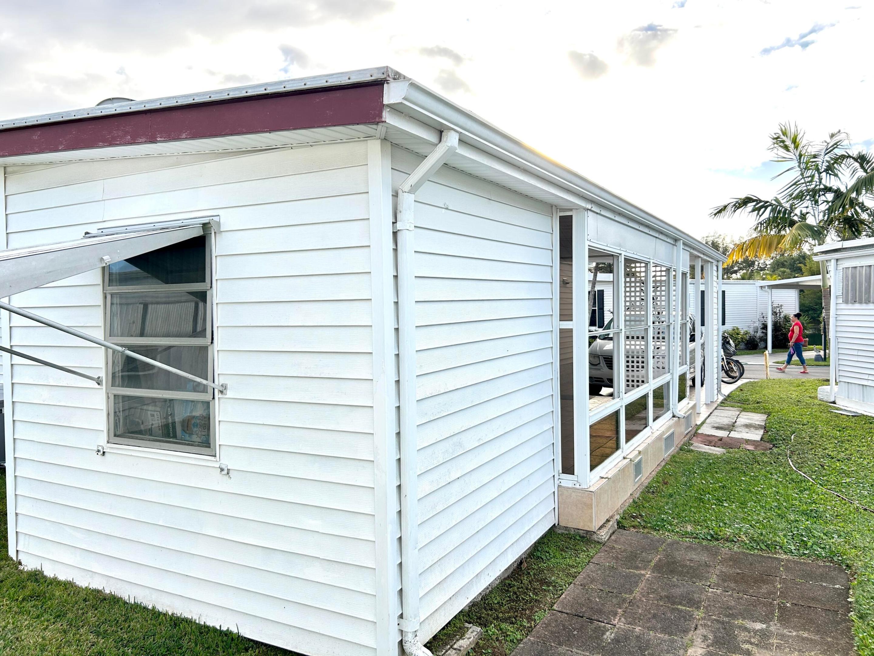 Orangebrook Harbor - Residential