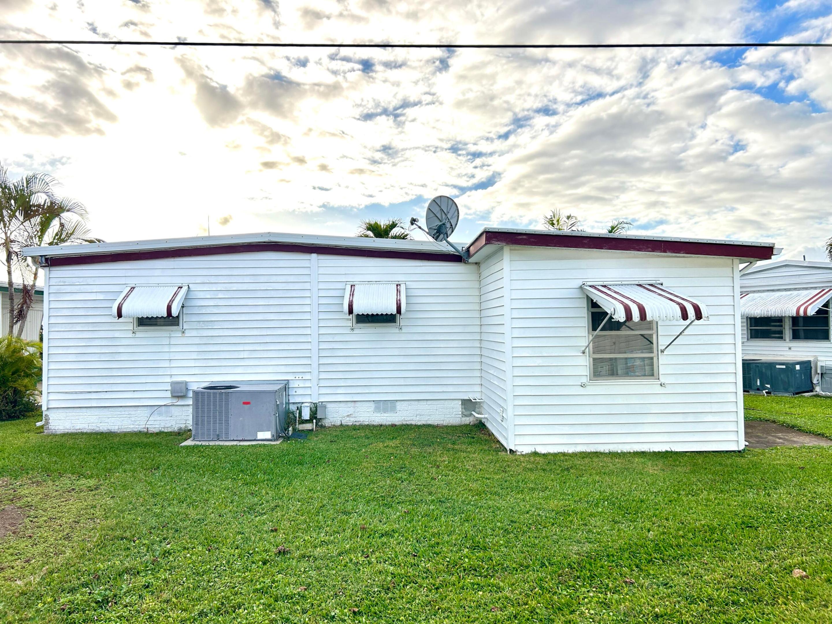 Orangebrook Harbor - Residential