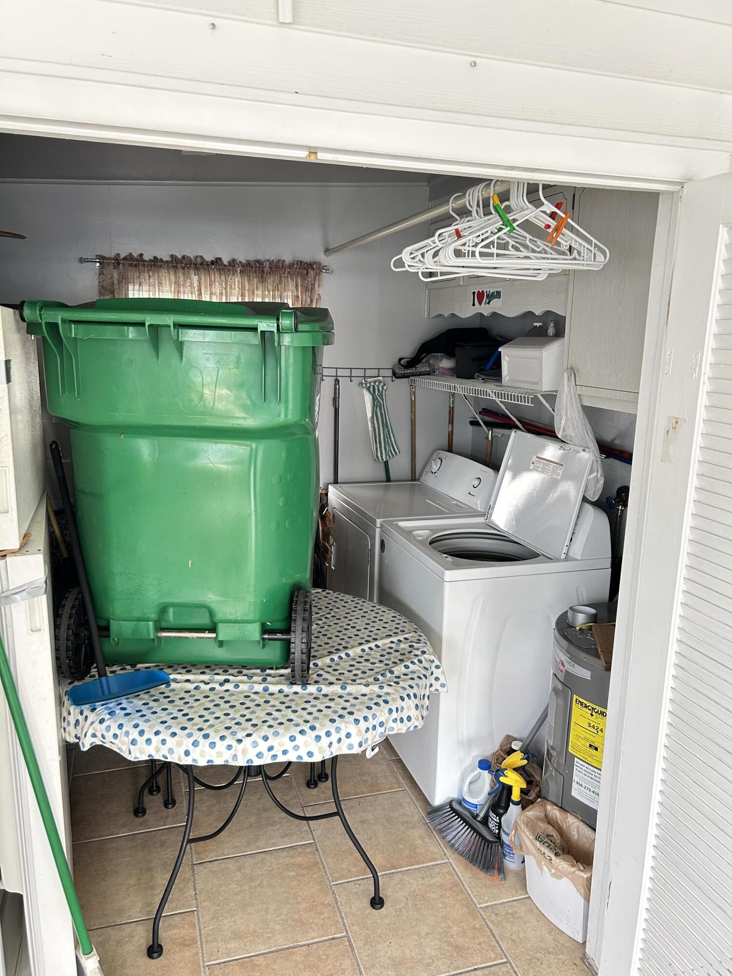 Orangebrook Harbor - Residential