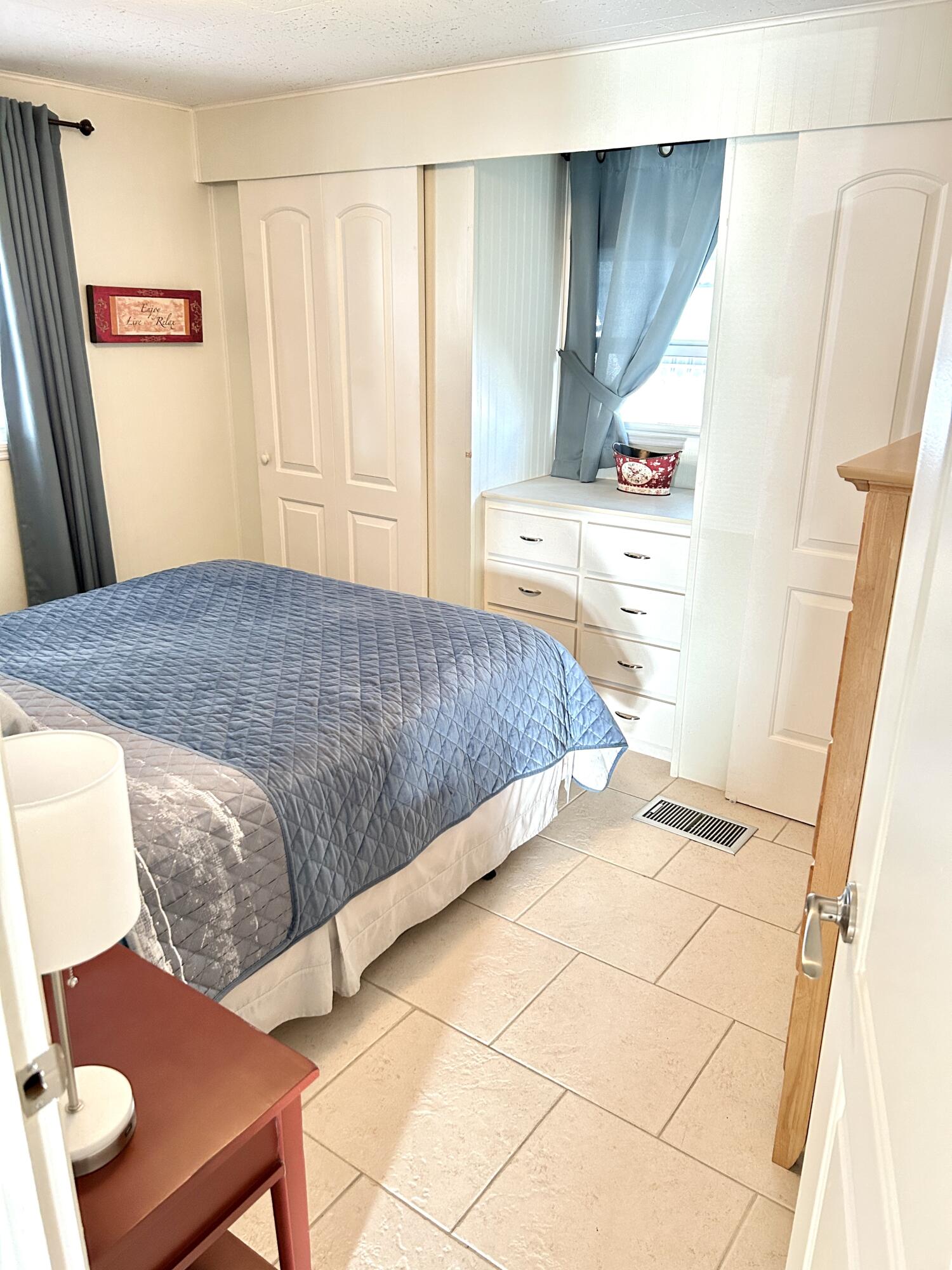 Orangebrook Harbor - Residential