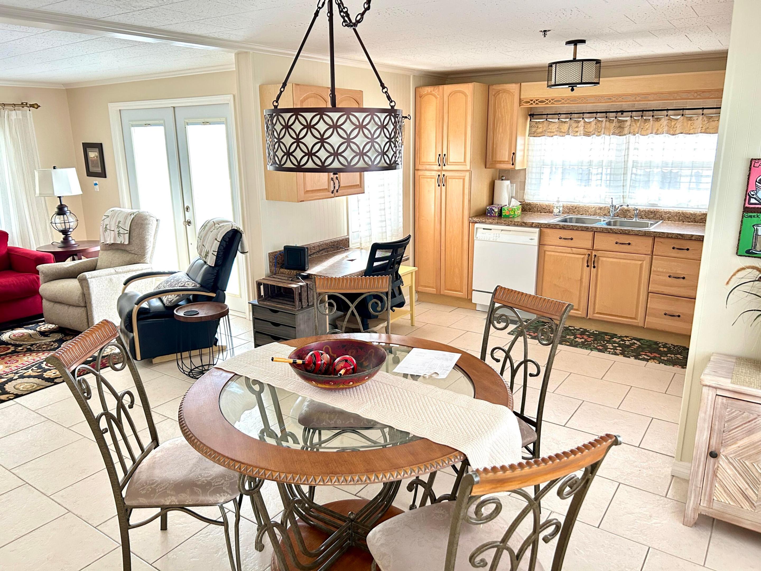 Orangebrook Harbor - Residential