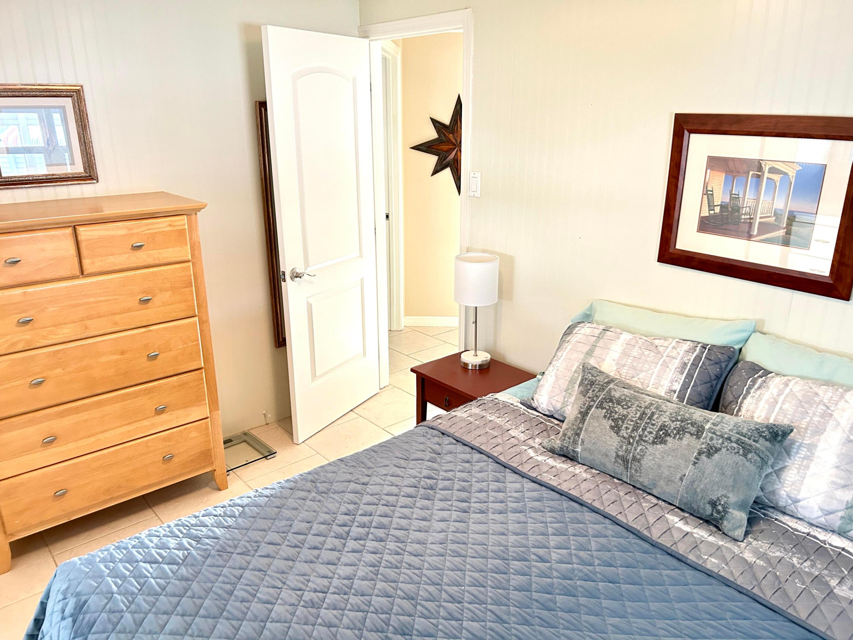 Orangebrook Harbor - Residential