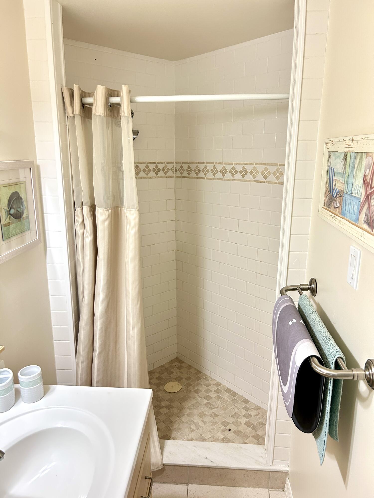 Orangebrook Harbor - Residential