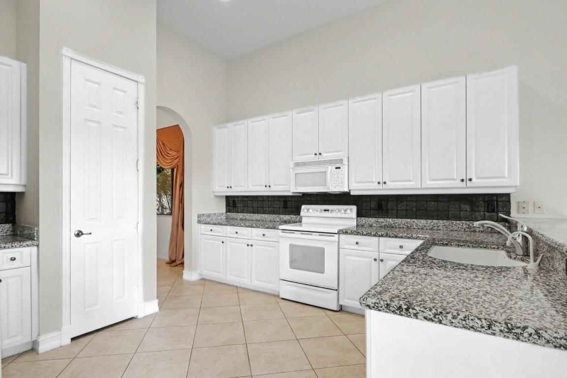 TIVOLI RESERVE - Residential