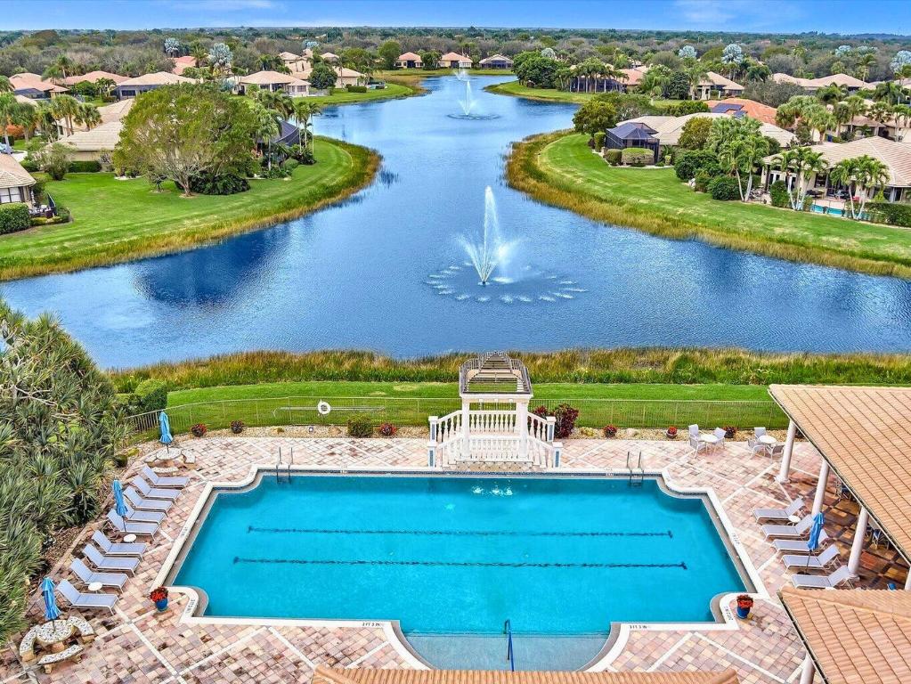 TIVOLI RESERVE - Residential