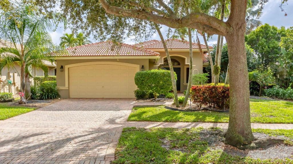 Photo of 7614 Via Grande, Boynton Beach, FL 33437 (MLS # R11156368)